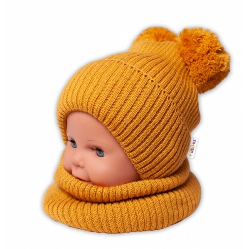 BABY NELLYS Zimná pletená čiapka + nákrčník - horčicová s brmbolcami - 92-98 (18-36m)